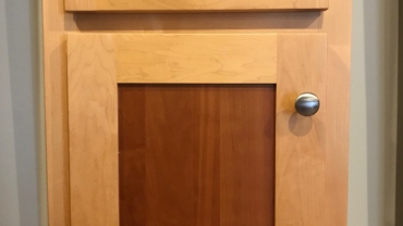 2. Choose Door and Drawer Style